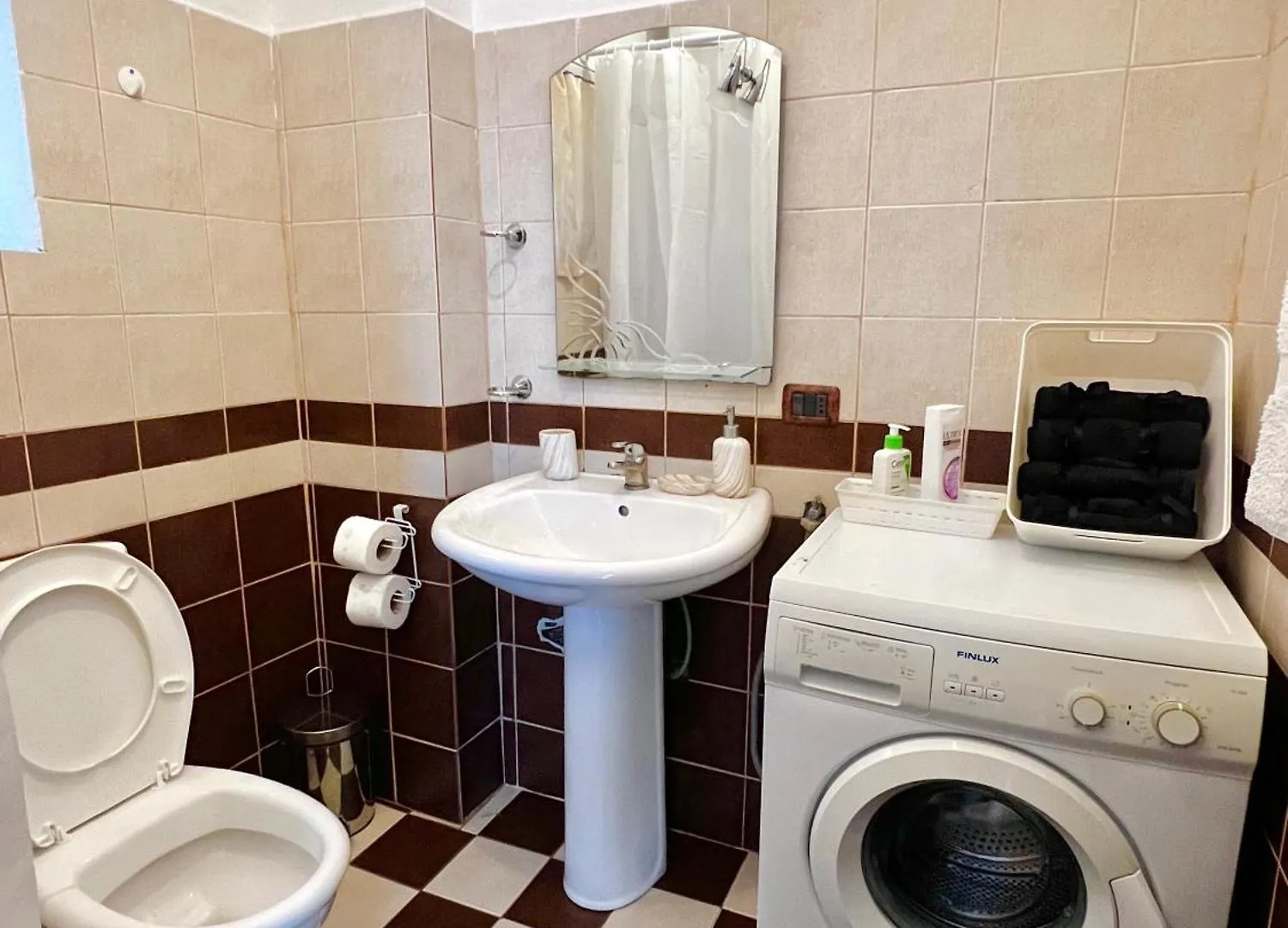 Ar Apartments Тирана